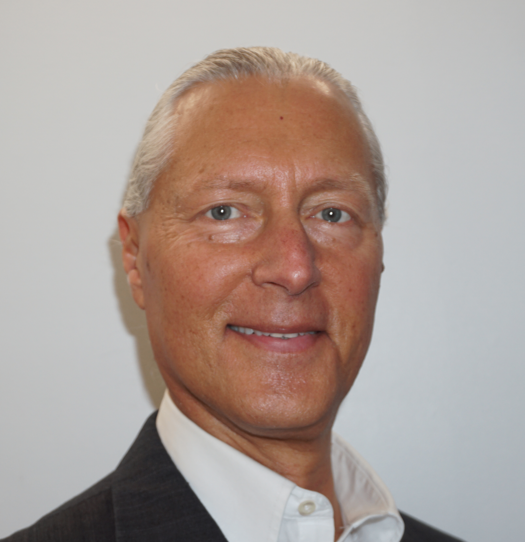 Demetrios G. Venetis, Founder of Xypnios